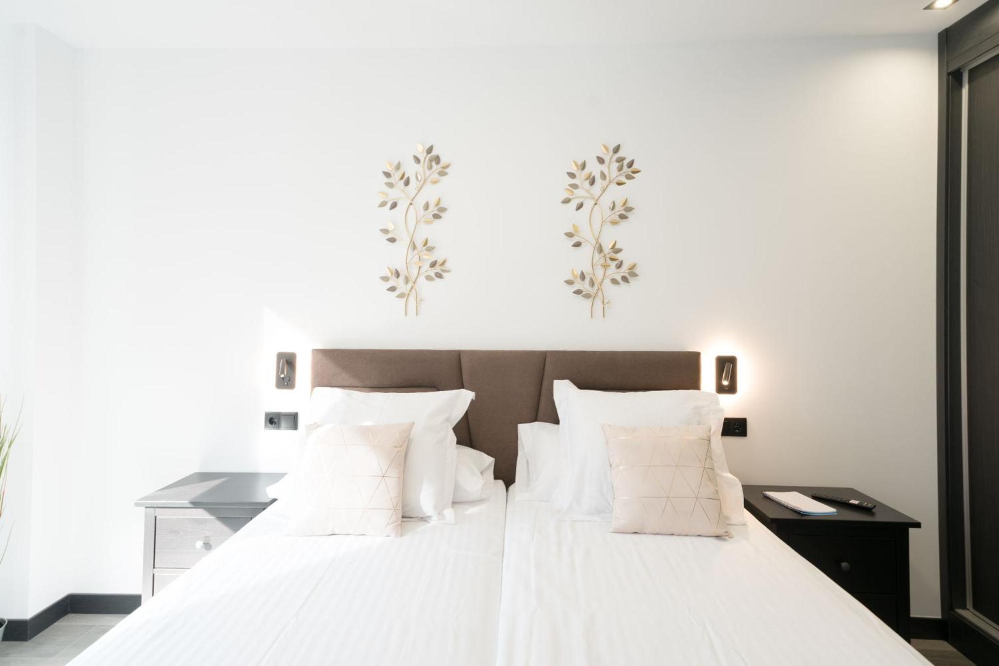 Apartamentos Go La Circular-Parking Gratuito Valladolid Bagian luar foto