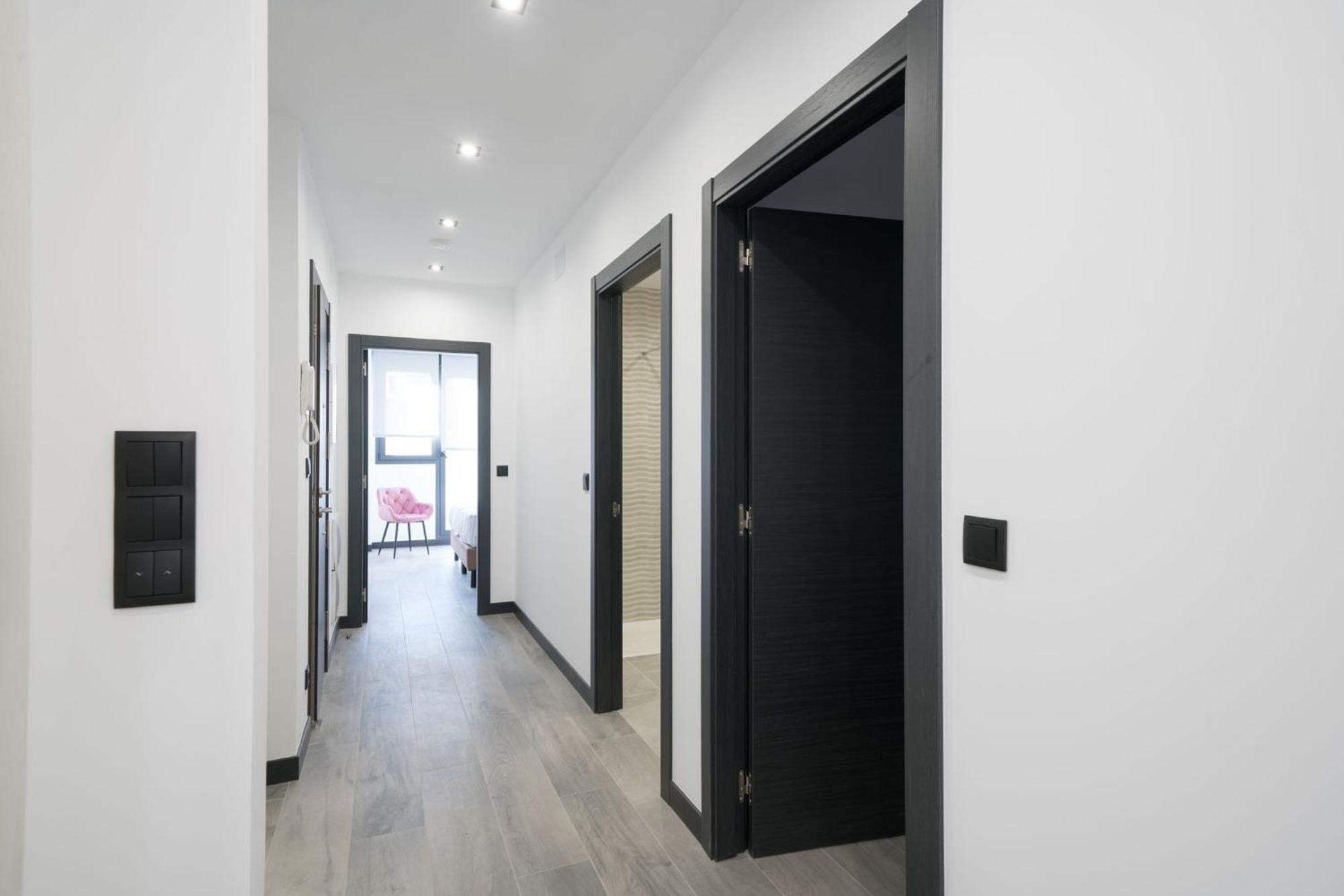 Apartamentos Go La Circular-Parking Gratuito Valladolid Bagian luar foto