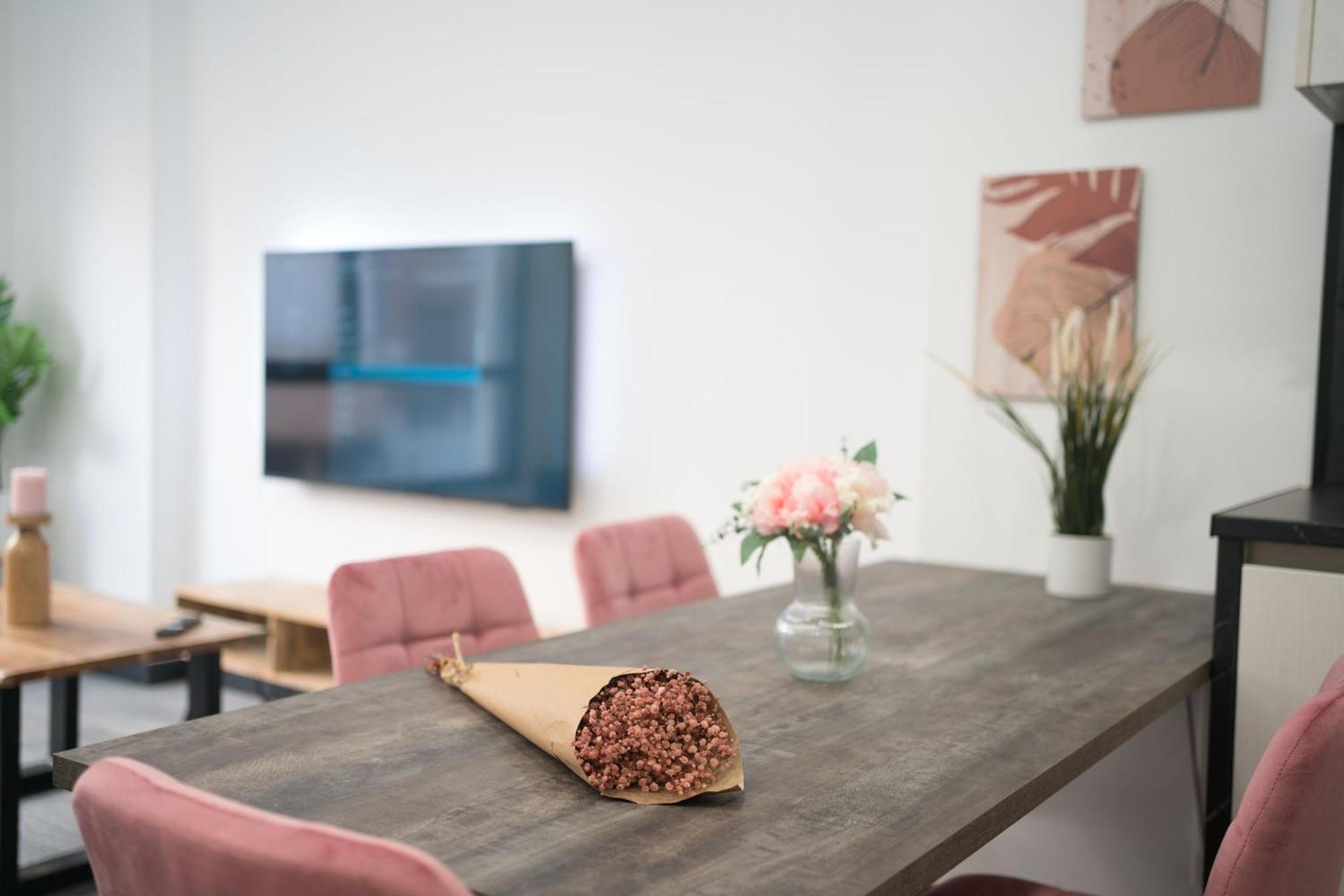 Apartamentos Go La Circular-Parking Gratuito Valladolid Bagian luar foto