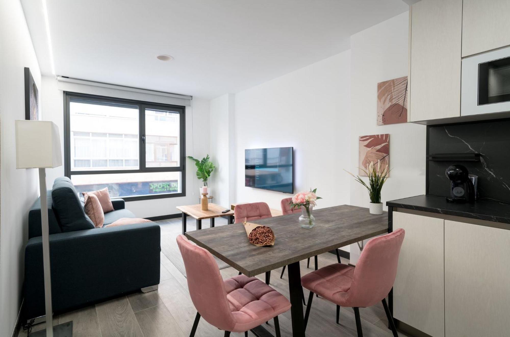 Apartamentos Go La Circular-Parking Gratuito Valladolid Bagian luar foto